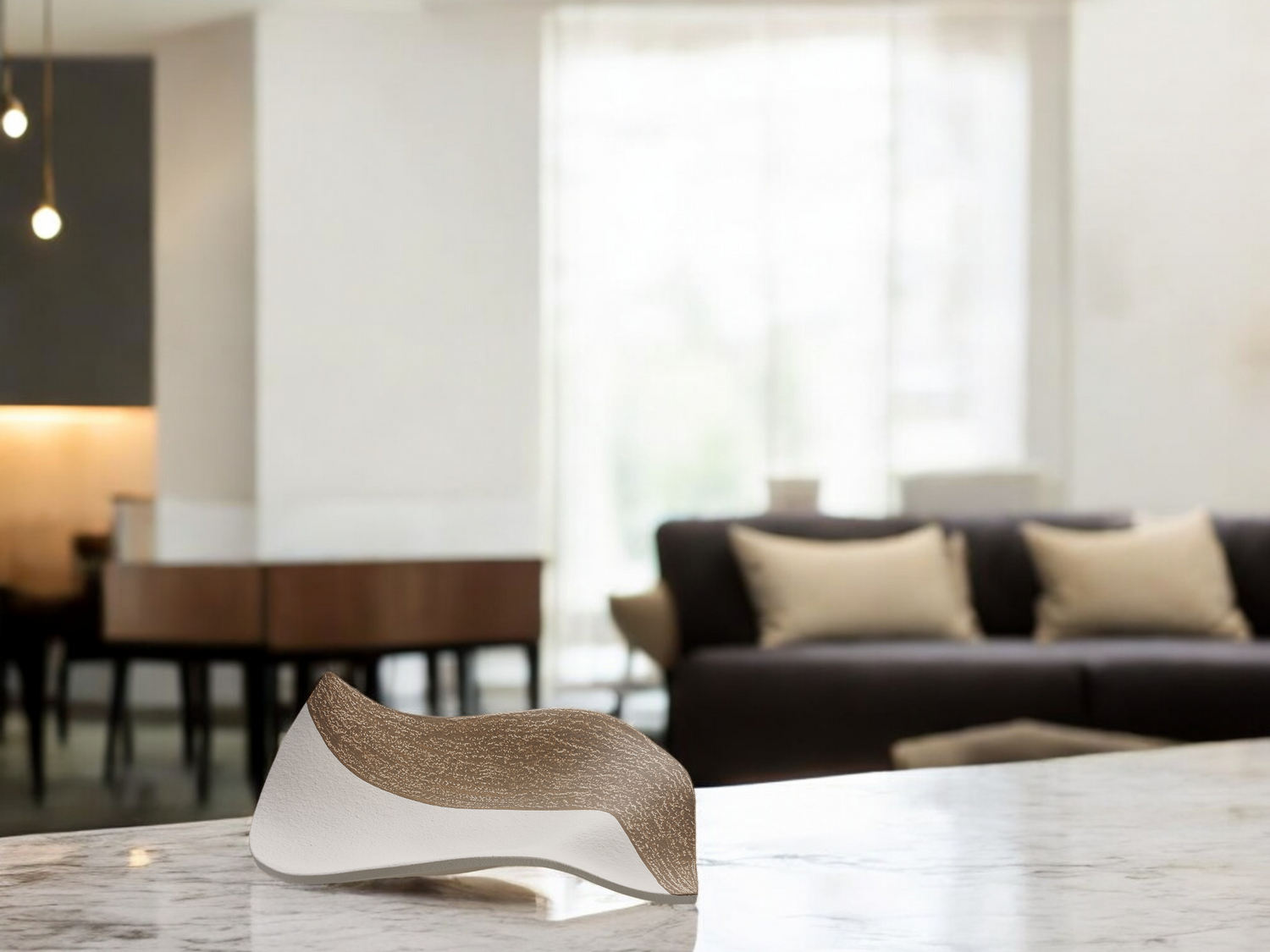 Collezione “Onda” – Complementi in Ceramica dal Design Sinuoso